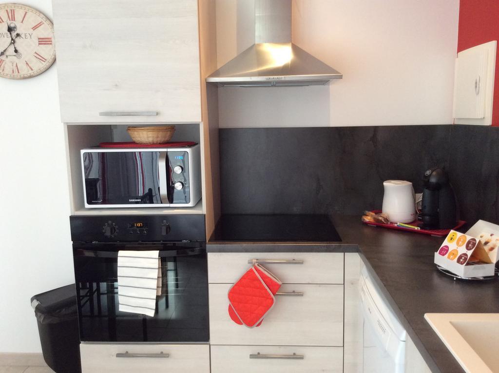 La Colombine Apartment Sainte-Colombe  Ngoại thất bức ảnh