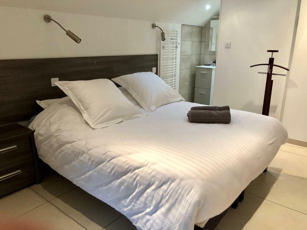 La Colombine Apartment Sainte-Colombe  Ngoại thất bức ảnh
