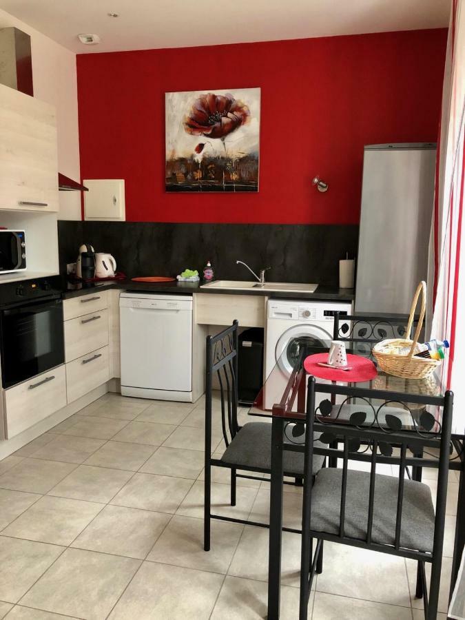 La Colombine Apartment Sainte-Colombe  Ngoại thất bức ảnh
